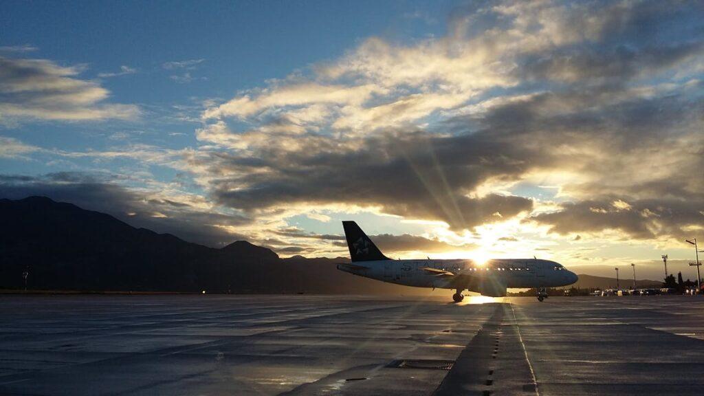 Acmi Airline 